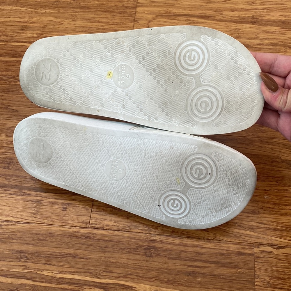 GUCCI Slides - Picture 5 of 10